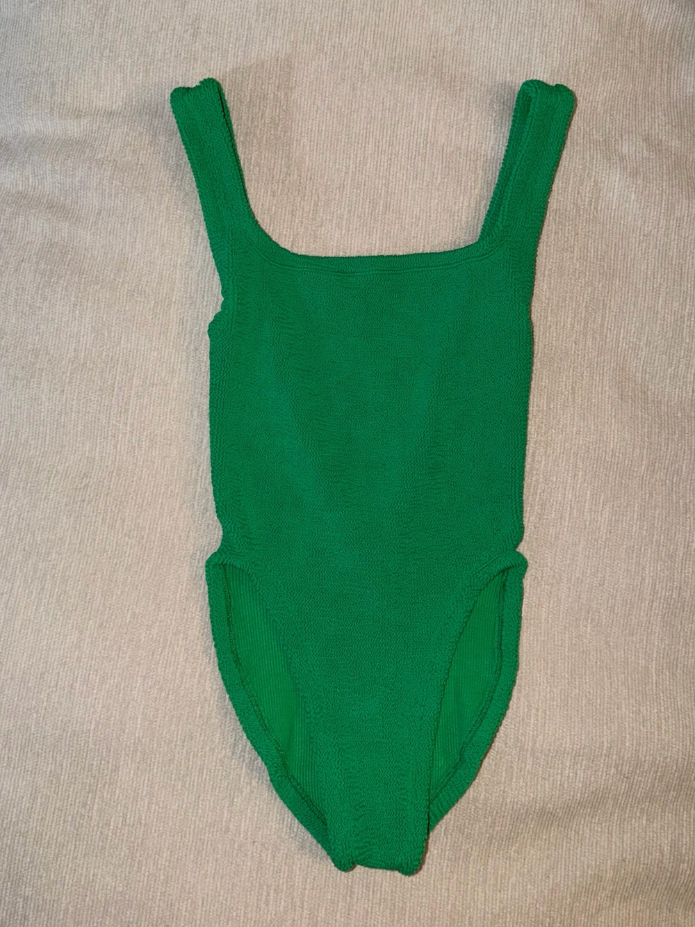 New Hunza G Swimsuit Green Crinkle NEW Classic Square Neck One Piece Emerald - Picture 2 of 8